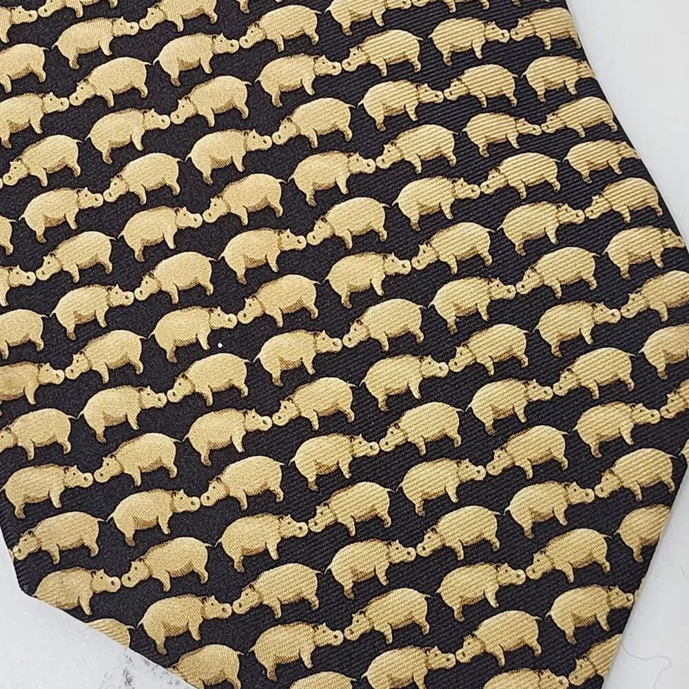 Vintage Banana Republic Silk Classic Neck Tie Italy Black Gold Hippo Novelty 56